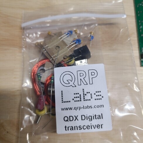 Kit Building Fun – QRPLab's QDX - AE8Q Radio